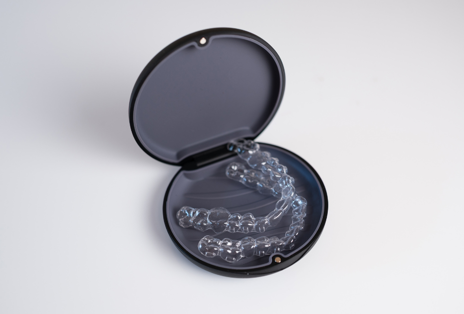 Lost Clear Aligner Tray? Step-by-Step Action Plan | Smileie