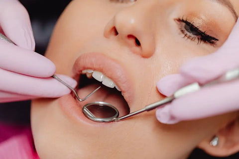 8 Tips for Maintaining Your Discreet Braces at Home