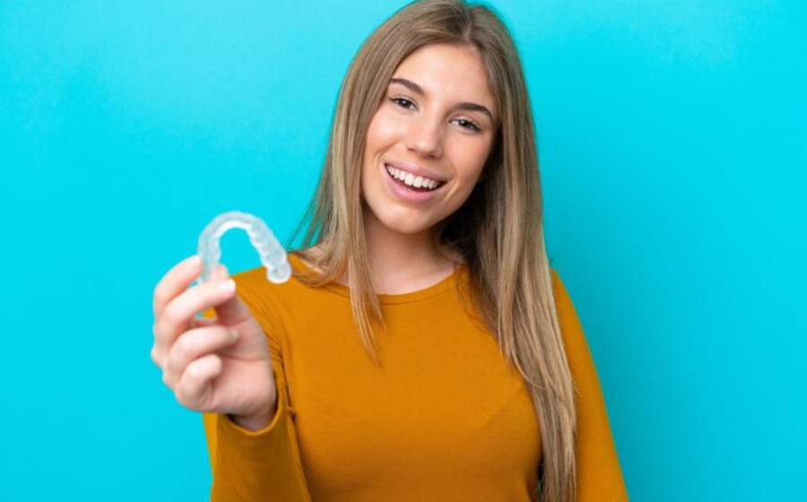 Mythbuster: Do Smileie Clear Aligners Damage Your Teeth? NO!