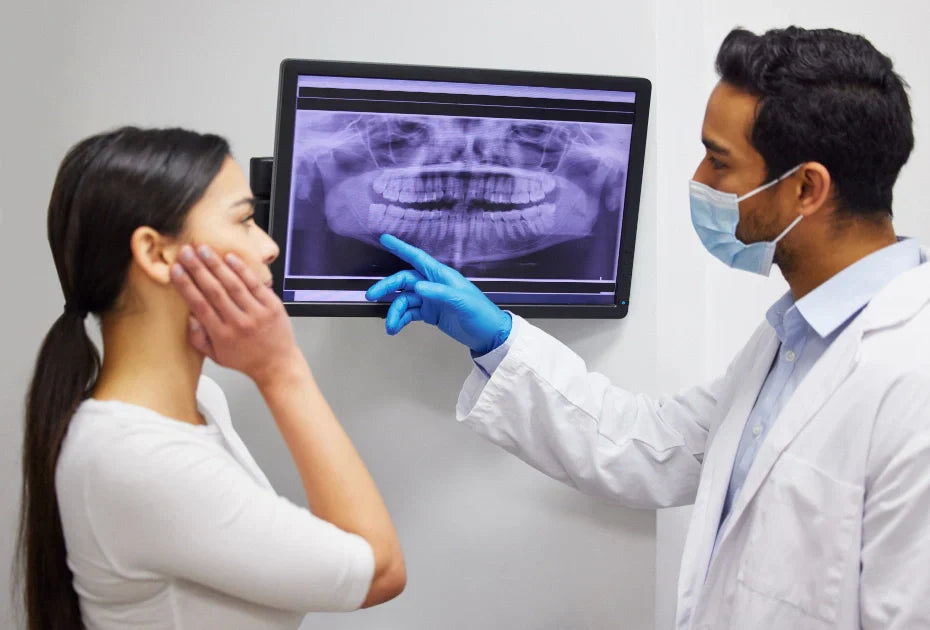  Digital 3D treatment plan showing tooth movement with Smileie aligners
