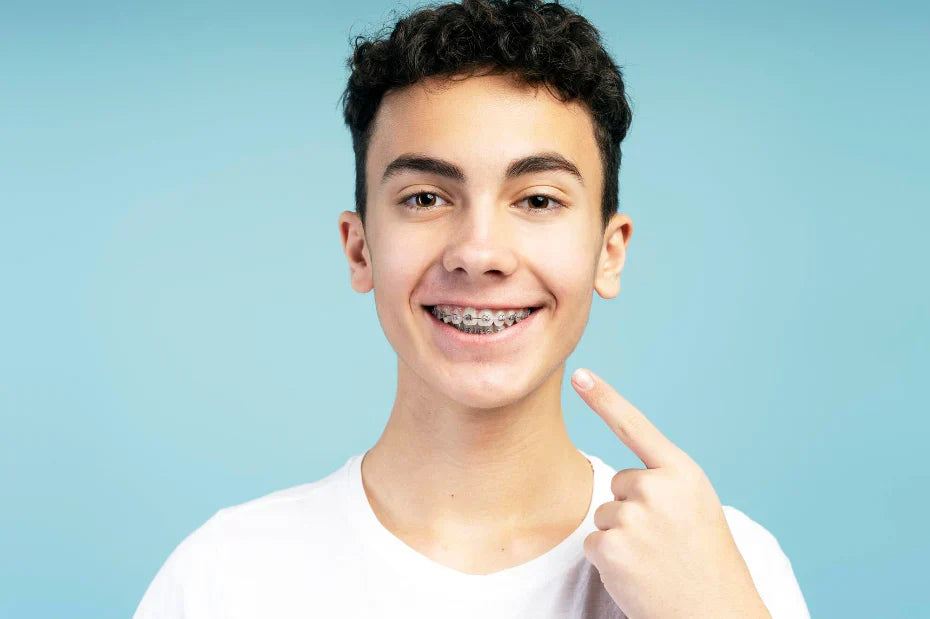 Transparent Braces vs. Metal Braces